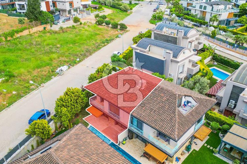Güzelbahçe Kahramandere Mah. Mimarka Aura Sitesi Havuzlu Kiralık Villa