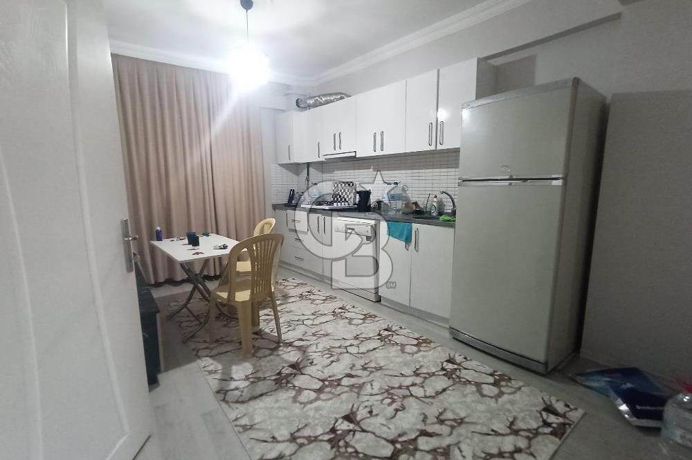 BİGA CADDE ÜZERİ GENİŞ BALKONLU 2+1 FULL EŞYALI AÇIKLAMA OKUYUN