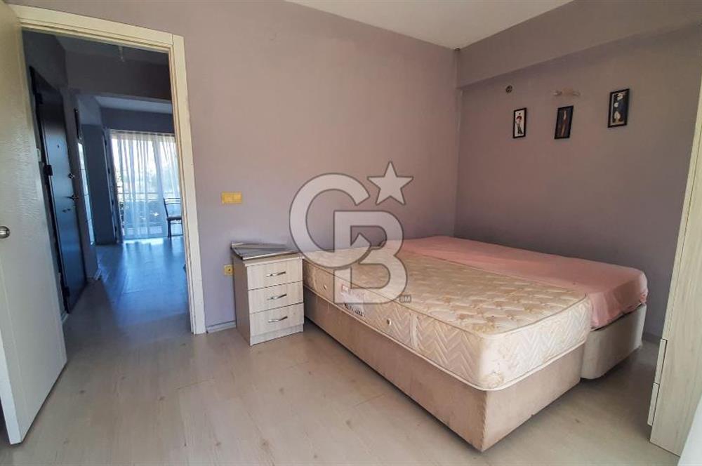 Urla Gülbahçe Havuzlu site içinde 1+1 satılık