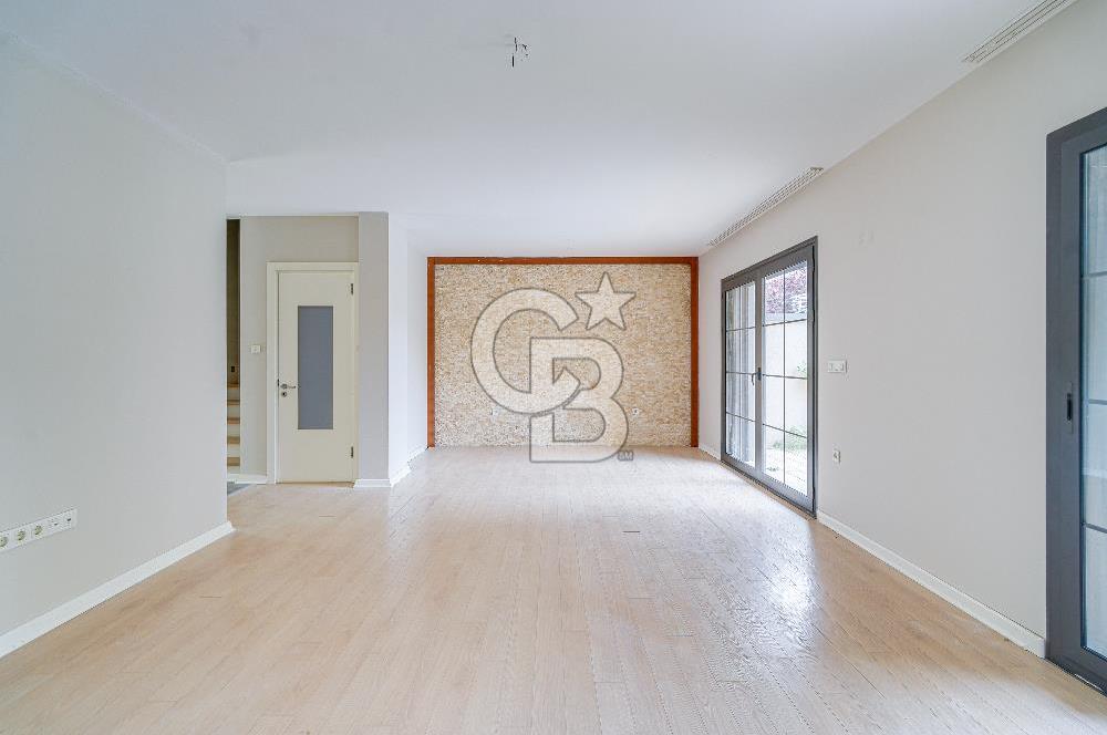 Güzelbahçe Kahramandere Mah. Mimarka Aura Sitesi Havuzlu Kiralık Villa