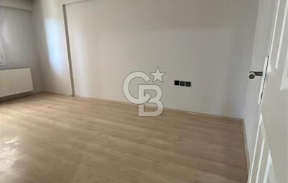 Çiğli Ataşehir'de Park manzaralı Satılık Ferah Daire