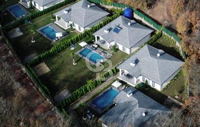 İstanbula 45 dk Gebze Kadıllı'da 3+1 Loft Havuzlu Villa