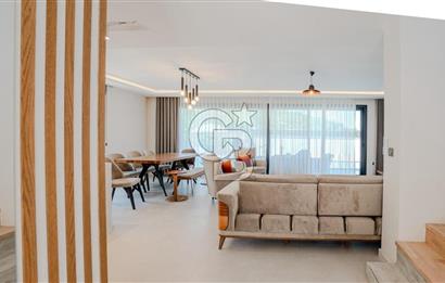 URLA ÇEŞMEALTI 5+1 HAVUZLU MÜSTAKİL DENİZ MANZARALI SATILIK VİLLA