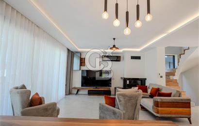 URLA ÇEŞMEALTI 5+1 HAVUZLU MÜSTAKİL DENİZ MANZARALI SATILIK VİLLA