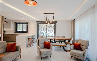 URLA ÇEŞMEALTI 5+1 HAVUZLU MÜSTAKİL DENİZ MANZARALI SATILIK VİLLA