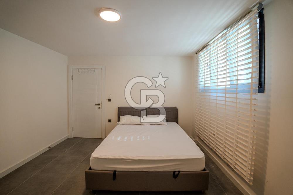 URLA ÇEŞMEALTI 5+1 HAVUZLU MÜSTAKİL DENİZ MANZARALI SATILIK VİLLA