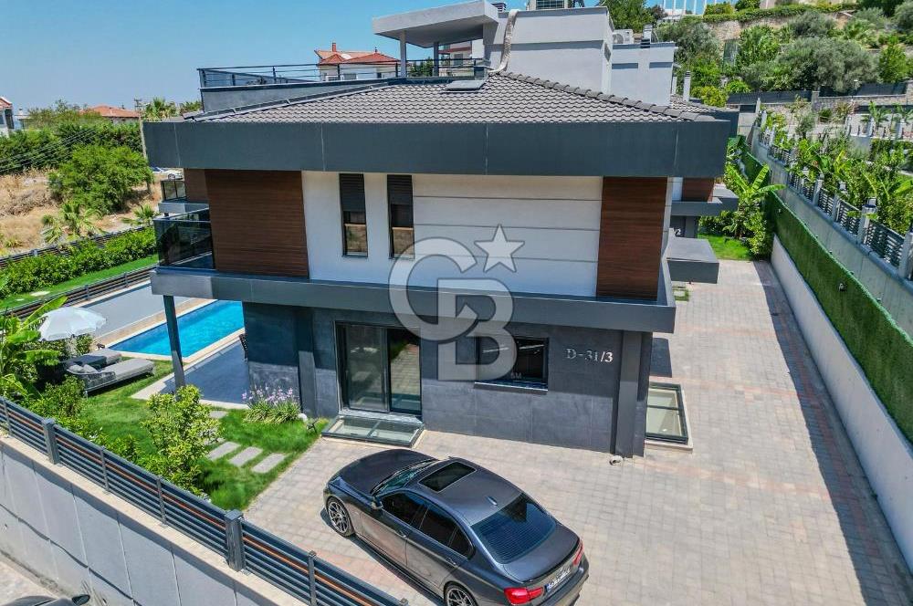 URLA ÇEŞMEALTI 5+1 HAVUZLU MÜSTAKİL DENİZ MANZARALI SATILIK VİLLA