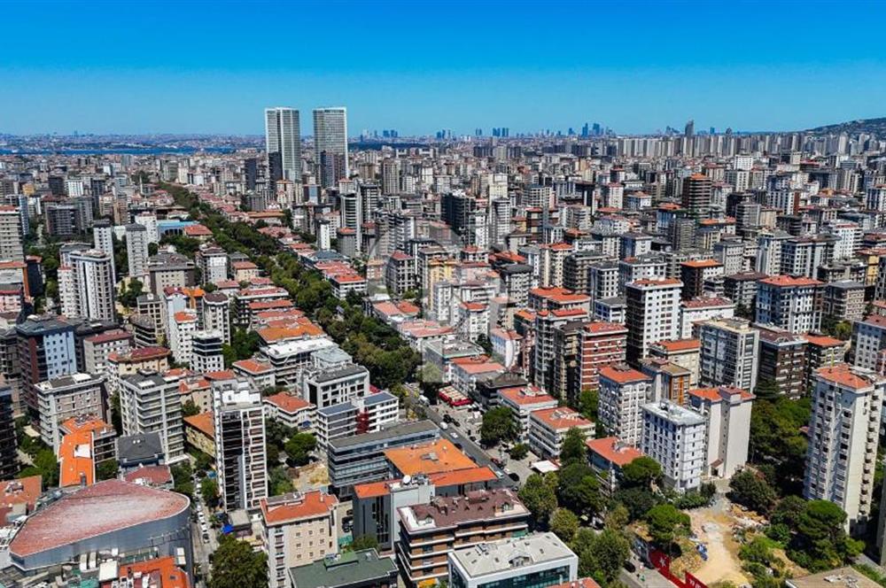 CADDEBOSTAN BAĞDAT CADDESİ ÜSTÜ 4+1 DAİRE YATIRIMLIK