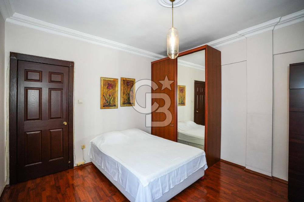 CADDEBOSTAN BAĞDAT CADDESİ ÜSTÜ 4+1 DAİRE YATIRIMLIK