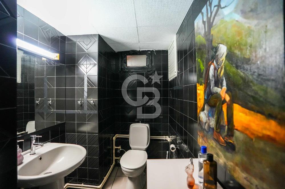CADDEBOSTAN BAĞDAT CADDESİ ÜSTÜ 4+1 DAİRE YATIRIMLIK