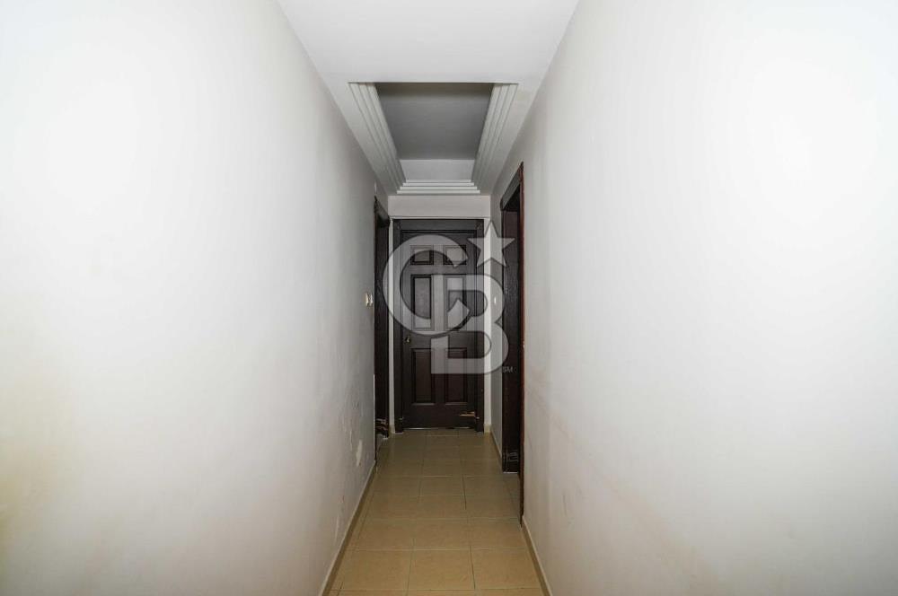 CADDEBOSTAN BAĞDAT CADDESİ ÜSTÜ 4+1 DAİRE YATIRIMLIK