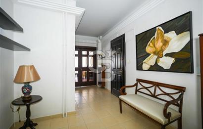 CADDEBOSTAN BAĞDAT CADDESİ ÜSTÜ 4+1 DAİRE YATIRIMLIK