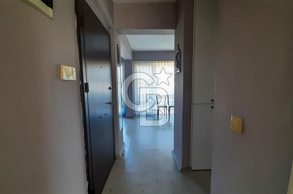 Urla Gülbahçe Havuzlu site içinde 1+1 satılık