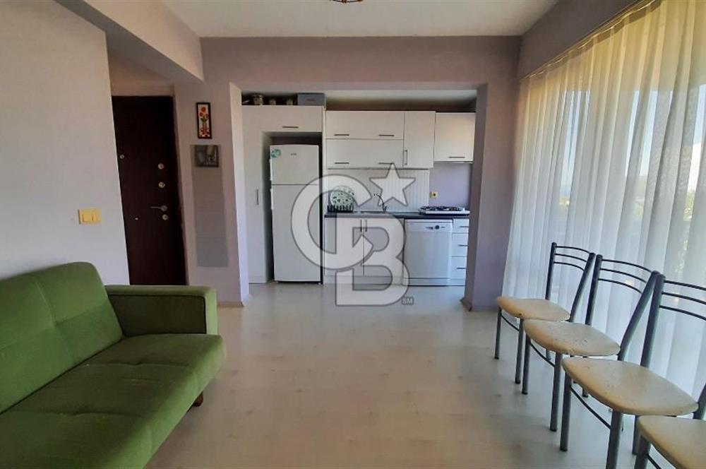 Urla Gülbahçe Havuzlu site içinde 1+1 satılık