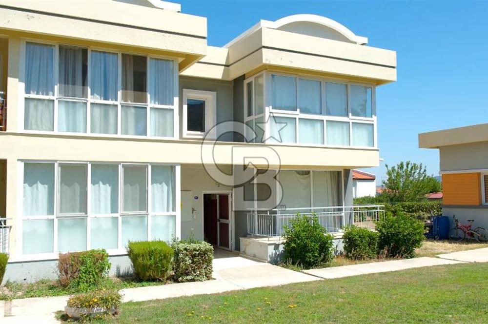 Urla Gülbahçe Havuzlu site içinde 1+1 satılık