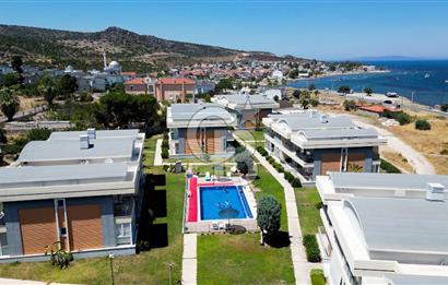 Urla Gülbahçe Havuzlu site içinde 1+1 satılık