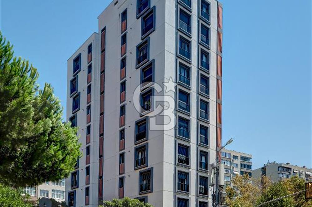 KOZYATAĞI BAYAR CAD. 3+1 125 M2 ARA KAT GENÇ BİNA 6 YAŞ