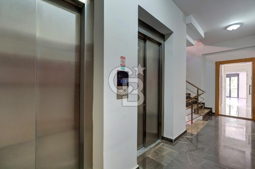 KOZYATAĞI BAYAR CAD. 3+1 125 M2 ARA KAT GENÇ BİNA 6 YAŞ