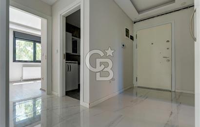 KOZYATAĞI BAYAR CAD. 3+1 125 M2 ARA KAT GENÇ BİNA 6 YAŞ