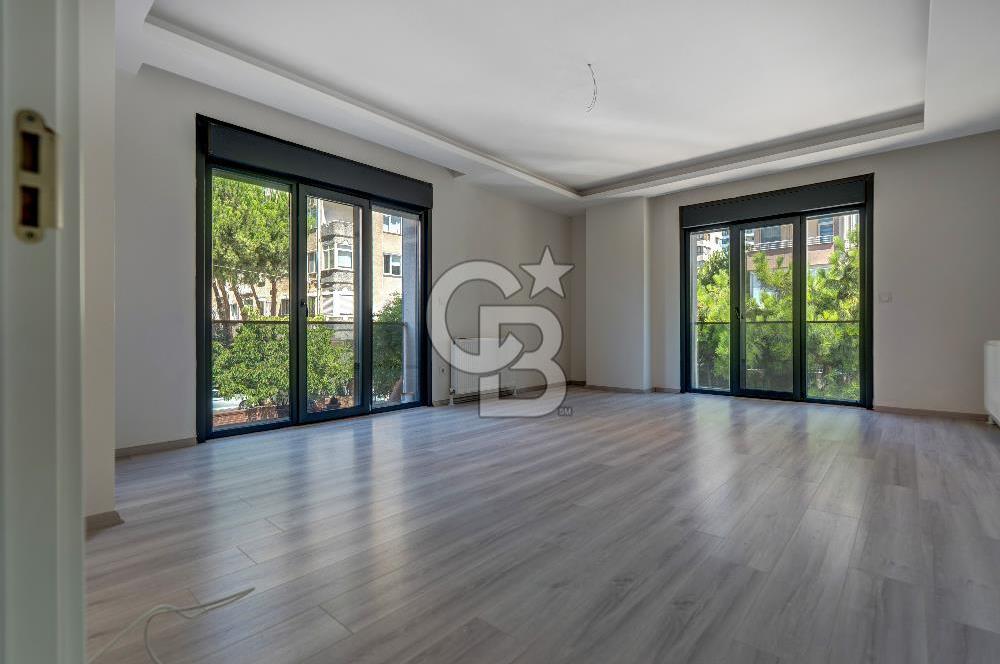 KOZYATAĞI BAYAR CAD. 3+1 125 M2 ARA KAT GENÇ BİNA 6 YAŞ