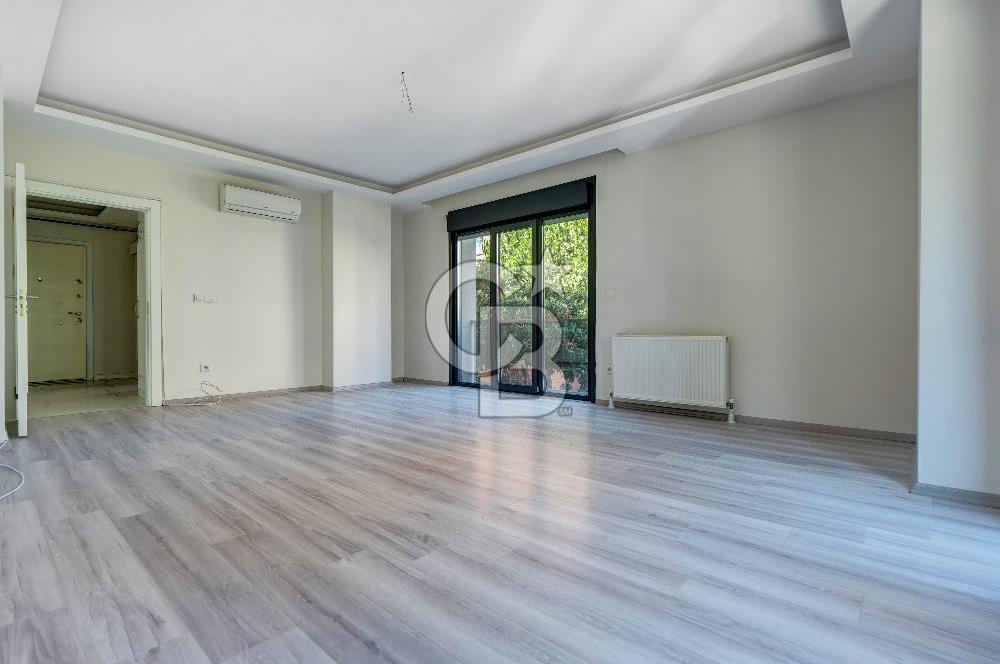KOZYATAĞI BAYAR CAD. 3+1 125 M2 ARA KAT GENÇ BİNA 6 YAŞ