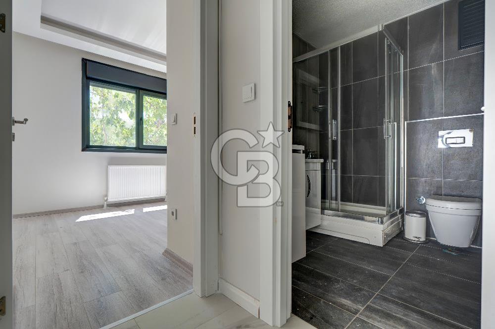 KOZYATAĞI BAYAR CAD. 3+1 125 M2 ARA KAT GENÇ BİNA 6 YAŞ