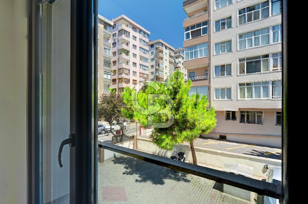 KOZYATAĞI BAYAR CAD. 3+1 125 M2 ARA KAT GENÇ BİNA 6 YAŞ