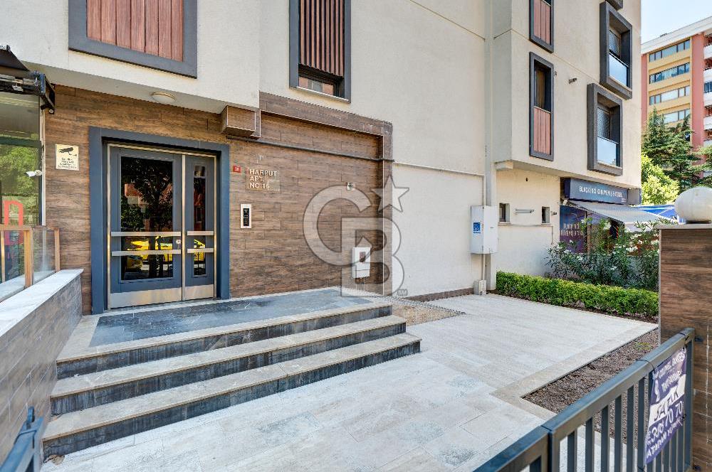 KOZYATAĞI BAYAR CAD. 3+1 125 M2 ARA KAT GENÇ BİNA 6 YAŞ