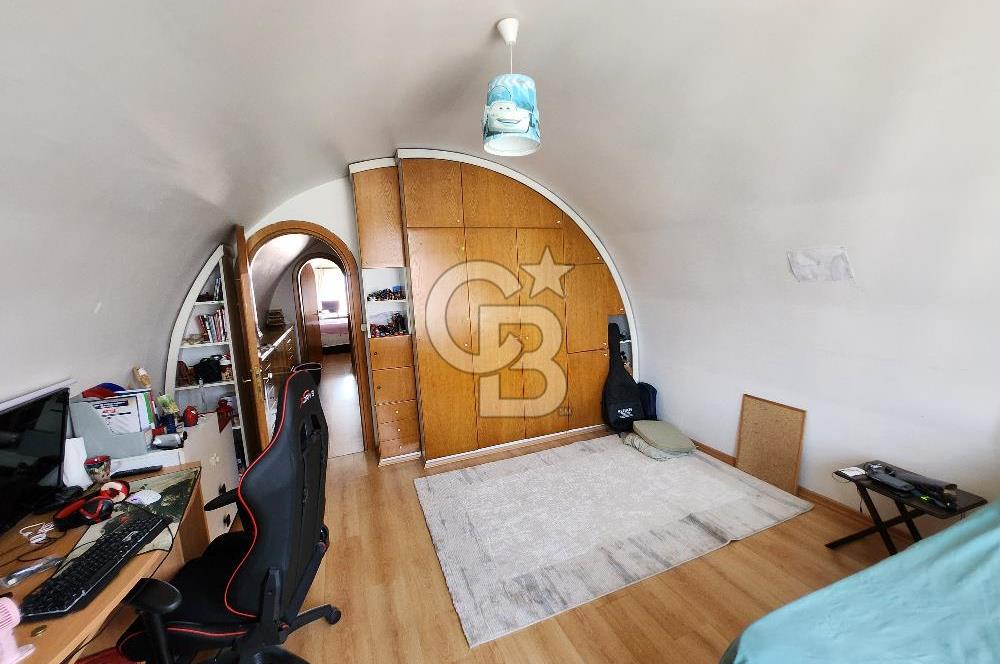 GÖZTEPE SOYAK SİTESİNDE SATILIK 5+1 DUBLEKS DAİRE