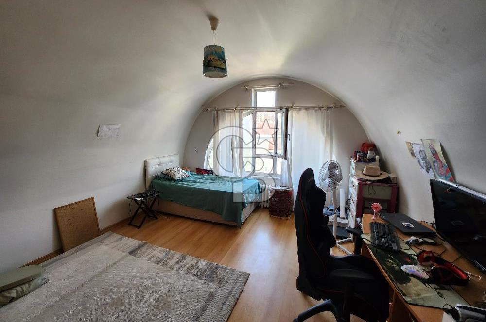 GÖZTEPE SOYAK SİTESİNDE SATILIK 5+1 DUBLEKS DAİRE