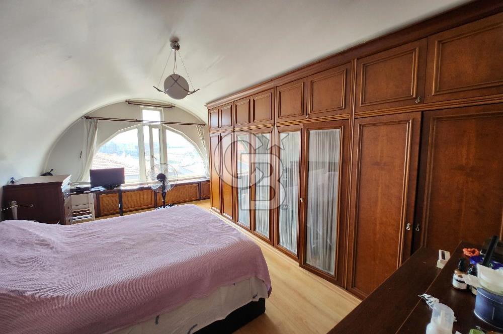 GÖZTEPE SOYAK SİTESİNDE SATILIK 5+1 DUBLEKS DAİRE