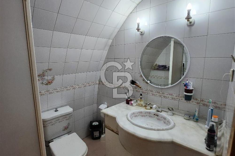 GÖZTEPE SOYAK SİTESİNDE SATILIK 5+1 DUBLEKS DAİRE
