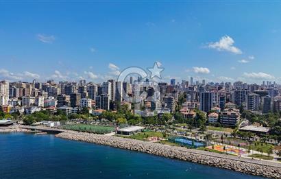 Suadiye Yalı Parselinde Kendi Yolunu Çizmiş Bir Yaşamın Evi