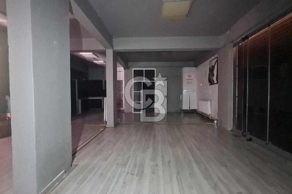 KARATAY MEDRESESİ KARŞISINDA TİCARETE UYGUN GENİŞ KİRALIK DÜKKAN