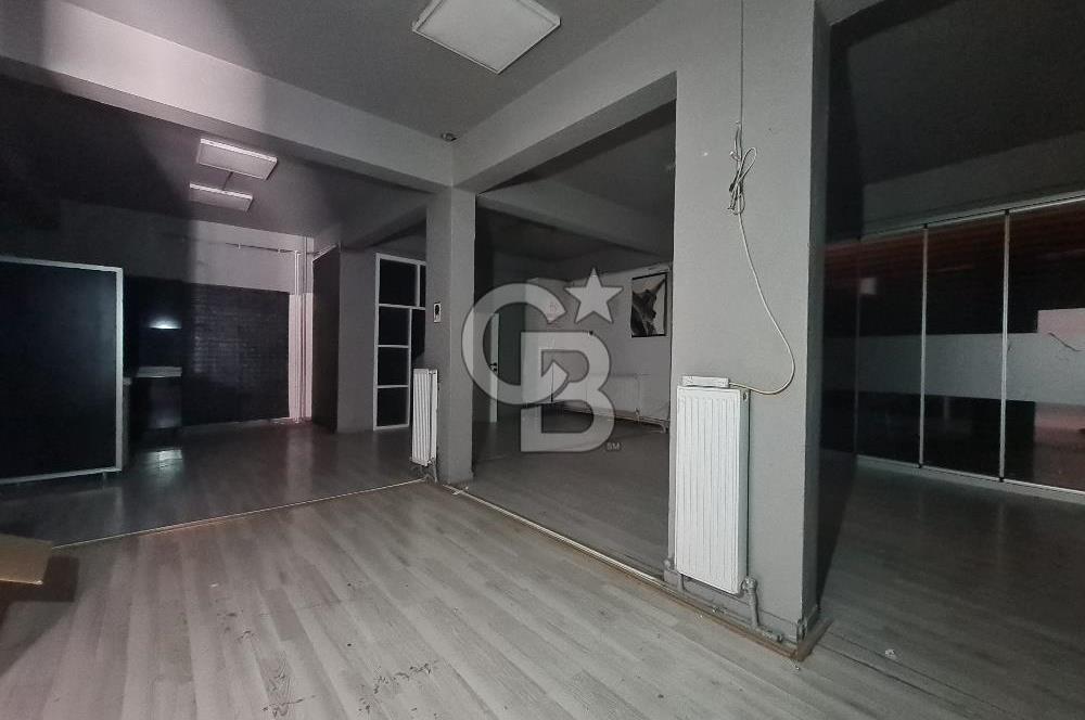 KARATAY MEDRESESİ KARŞISINDA TİCARETE UYGUN GENİŞ KİRALIK DÜKKAN