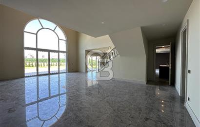 Alkent 2000 bölgesinde Site içi 7+1 Satılık Villa