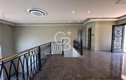 Alkent 2000 bölgesinde Site içi 7+1 Satılık Villa