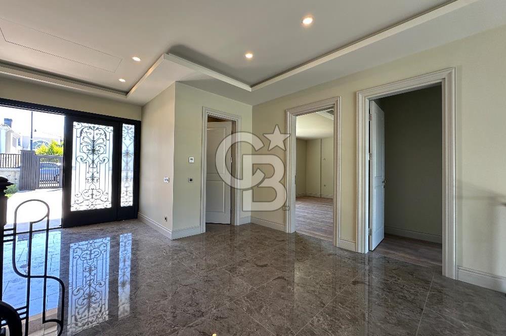Alkent 2000 bölgesinde Site içi 7+1 Satılık Villa