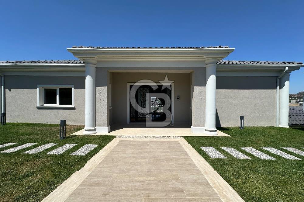 Alkent 2000 bölgesinde Site içi 7+1 Satılık Villa