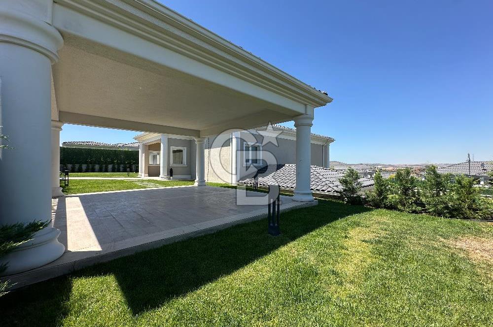 Alkent 2000 bölgesinde Site içi 7+1 Satılık Villa