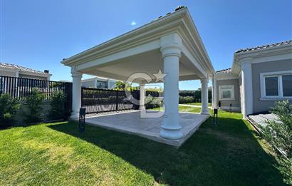 Alkent 2000 bölgesinde Site içi 7+1 Satılık Villa