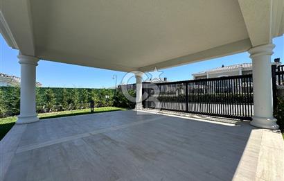 Alkent 2000 bölgesinde Site içi 7+1 Satılık Villa