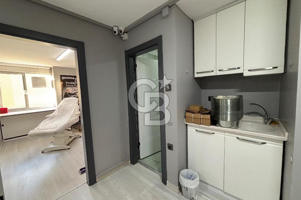 TUNALI HİLMİ CADDESİ KUĞULU İŞ MERKEZİNDE KİRALIK BÜRO&OFİS