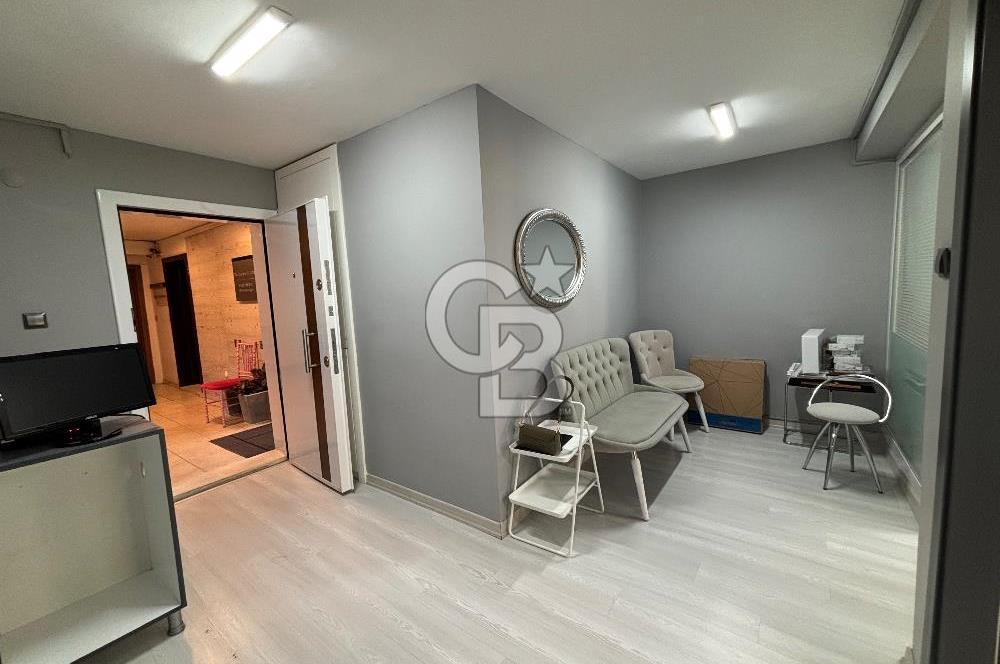 TUNALI HİLMİ CADDESİ KUĞULU İŞ MERKEZİNDE KİRALIK BÜRO&OFİS