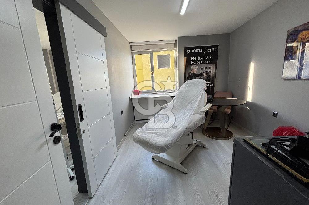 TUNALI HİLMİ CADDESİ KUĞULU İŞ MERKEZİNDE KİRALIK BÜRO&OFİS