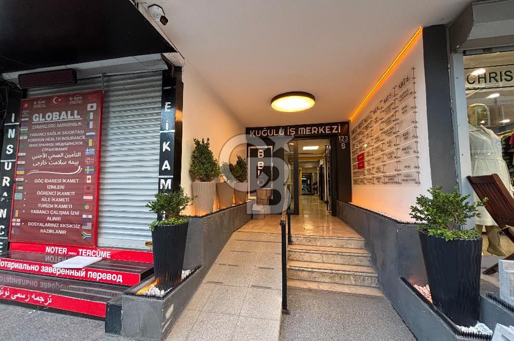 TUNALI HİLMİ CADDESİ KUĞULU İŞ MERKEZİNDE KİRALIK BÜRO&OFİS