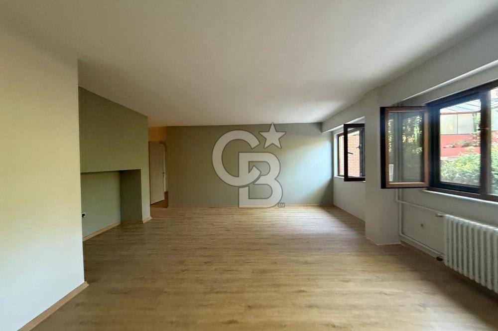 Caddebostan Yalı Parselinde Sessiz ve Yeşil Yaşam 3+1 Bahçe Katı