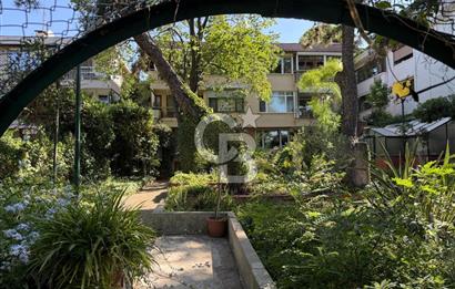 Caddebostan Yalı Parselinde Sessiz ve Yeşil Yaşam 3+1 Bahçe Katı