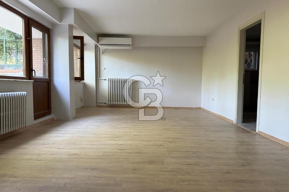 Caddebostan Yalı Parselinde Sessiz ve Yeşil Yaşam 3+1 Bahçe Katı