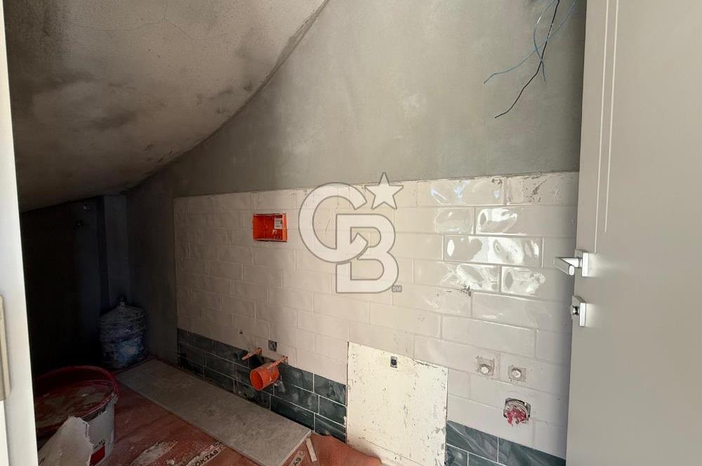 Urla Çeşmealtın’da Satılık Havuzlu Villa 